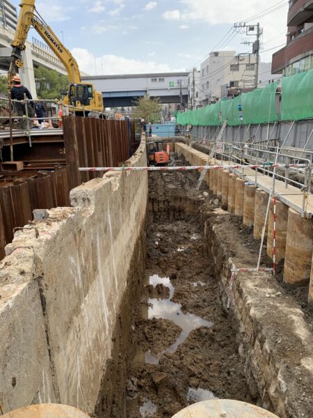 運河と駅（2024年）