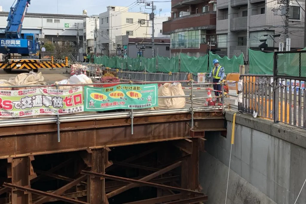 運河と駅（2024年）